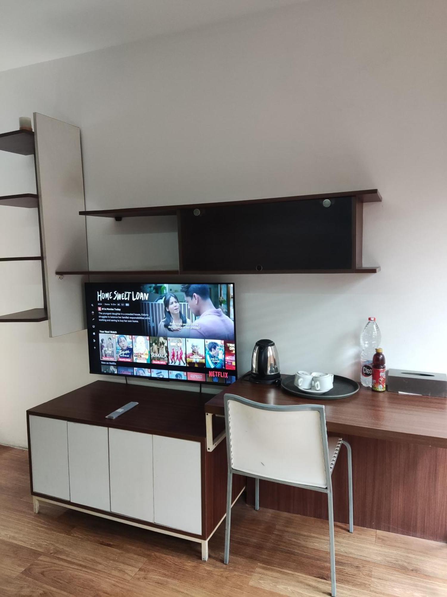 FLAT06. Minimalist Residence Jakarta Exterior foto